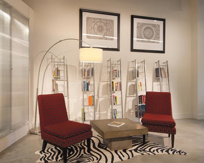 字幕組工作室讀書區(qū)域裝修設計案例效果圖