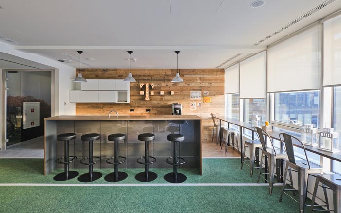 網(wǎng)絡(luò)運(yùn)營(yíng)商辦公室茶水間裝修設(shè)計(jì)案例效果圖