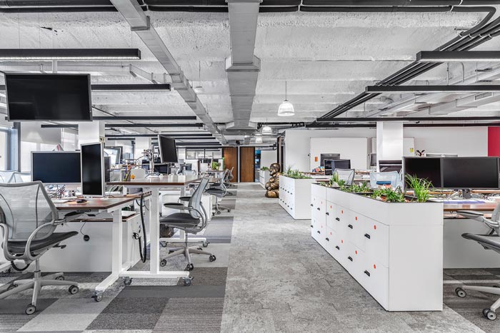 網(wǎng)絡(luò)游戲公司辦公室辦公區(qū)域裝修設(shè)計案例效果圖