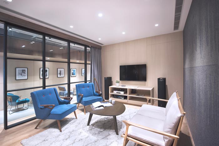 音樂傳媒公司辦公室交流區(qū)域裝修設計案例效果圖