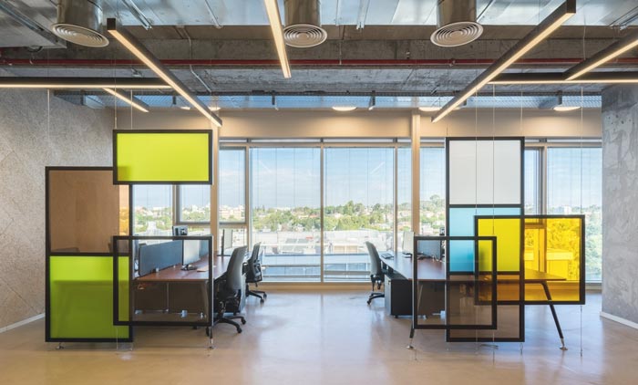 網(wǎng)絡(luò)安全服務公司辦公室辦公區(qū)域裝修設(shè)計案例效果圖