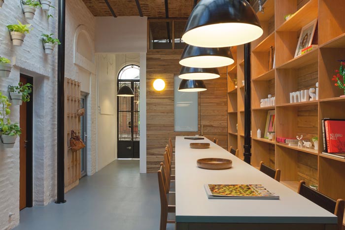 音樂工作室進(jìn)門區(qū)域裝修設(shè)計案例效果圖