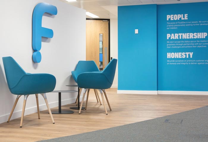 解決方案提供商辦公室前臺裝修設(shè)計(jì)案例效果圖