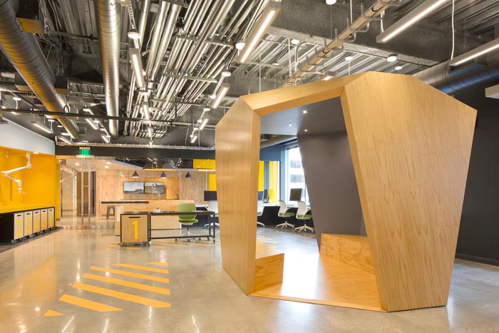 靈活創(chuàng)意辦公空間裝修設(shè)計案例