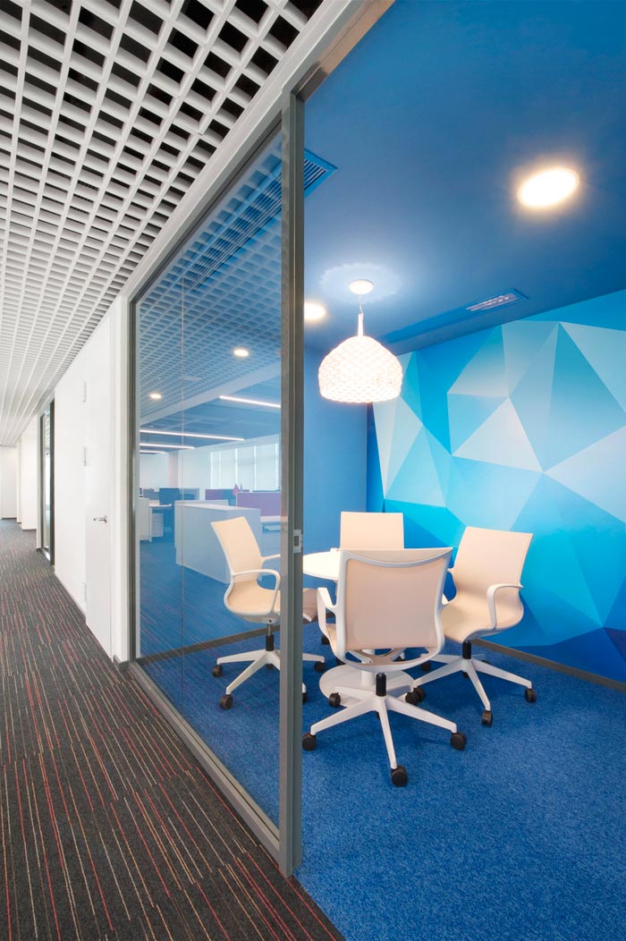 600平方開放式辦公室洽談區(qū)域裝修設(shè)計(jì)實(shí)景圖