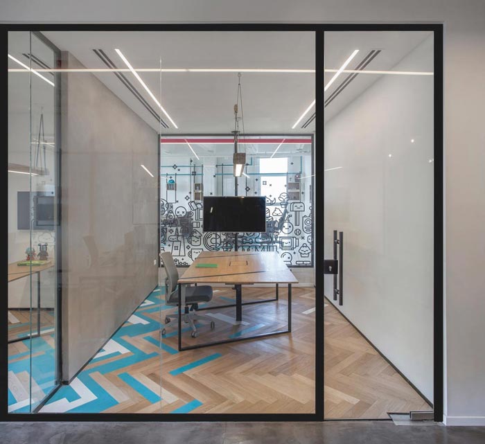 260平方游戲辦公室獨思區(qū)域裝修設計實景圖