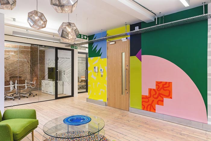 900平方投資辦公室大廳裝修設(shè)計(jì)實(shí)景圖