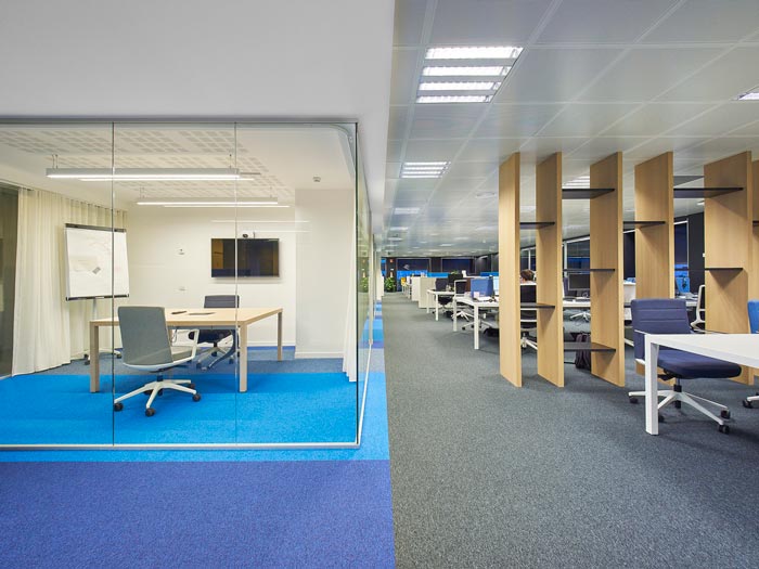 全球制藥公司辦公室動(dòng)線裝修設(shè)計(jì)案例效果圖