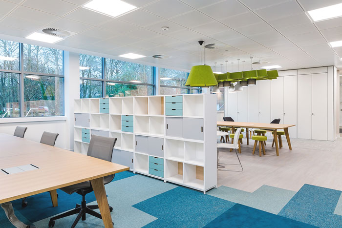 科技公司現(xiàn)代簡約辦公室會議室裝修設(shè)計(jì)案例效果圖