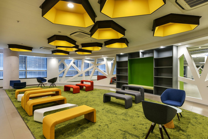 廠房辦公室交流區(qū)域裝修設(shè)計(jì)案例效果圖