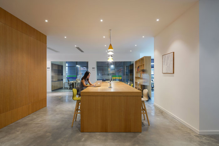 設計公司辦公室進門區(qū)域設計方案