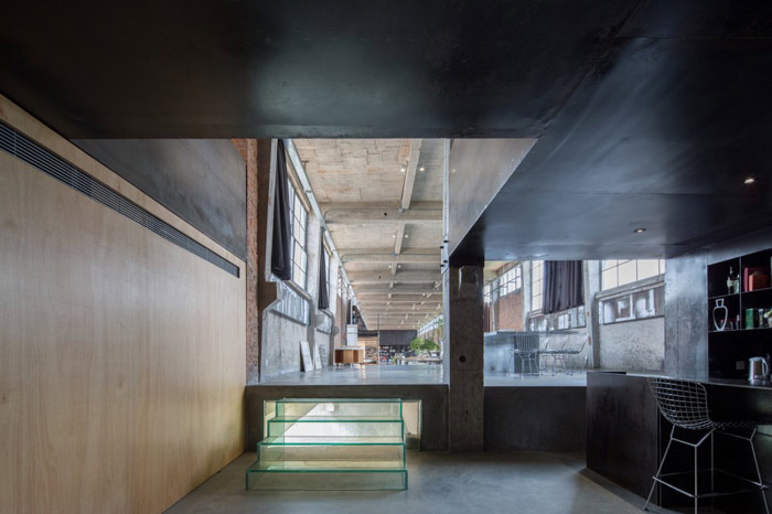 廠房LOFT風(fēng)格辦公室茶水間裝修設(shè)計案例效果圖