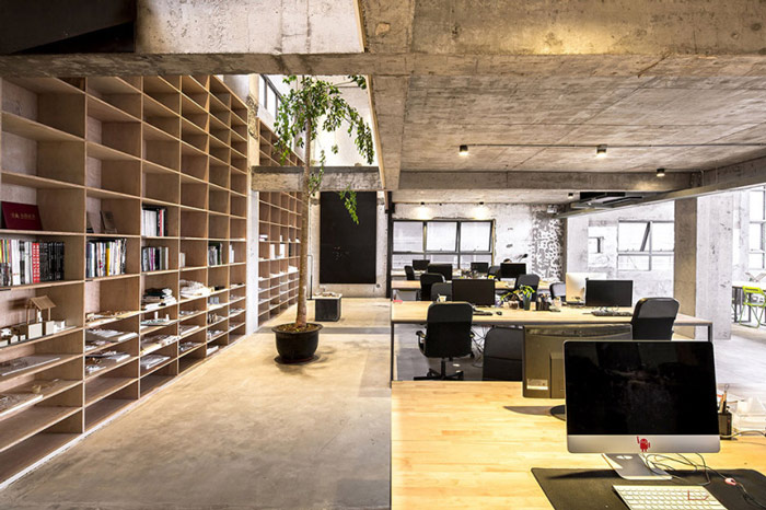 loft風(fēng)格辦公室辦公區(qū)動(dòng)線裝修設(shè)計(jì)案例效果圖
