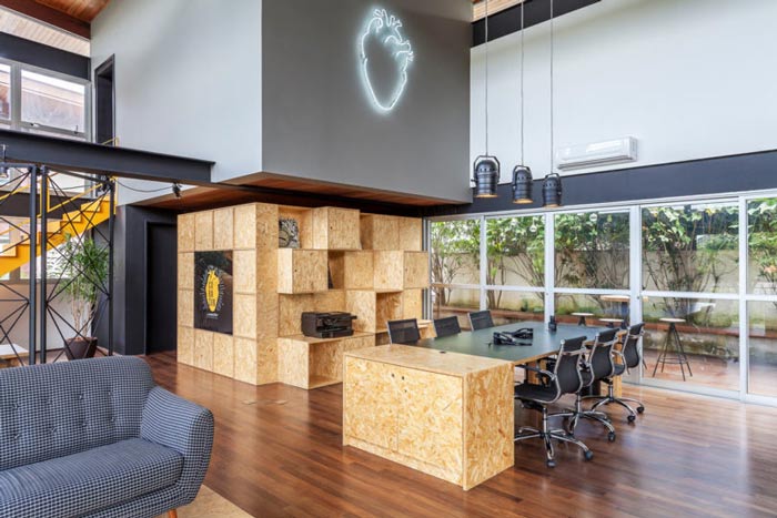 loft風(fēng)格電影公司辦公室儲(chǔ)物柜裝修設(shè)計(jì)案例效果圖