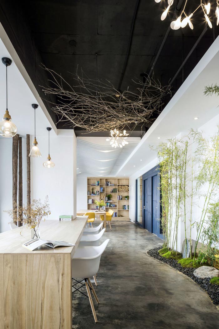 節(jié)能環(huán)保公司辦公室左側(cè)辦公區(qū)裝修設(shè)計案例效果圖