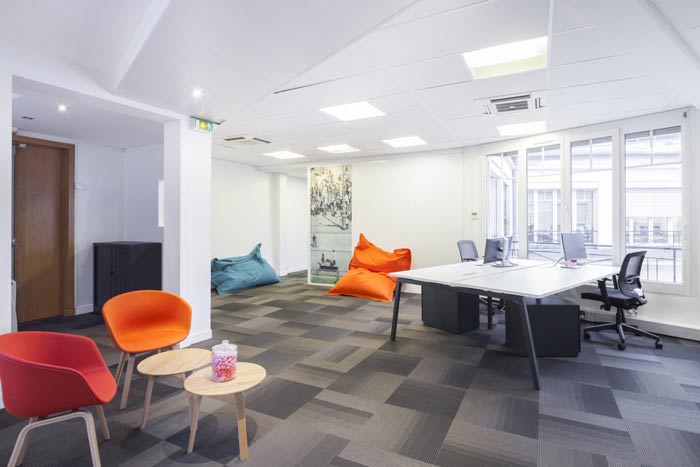 空氣環(huán)保公司辦公室辦公區(qū)裝修設(shè)計(jì)案例效果圖