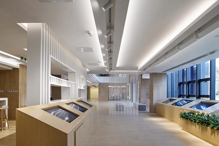 集團公司辦公樓展示區(qū)裝修設(shè)計效果圖