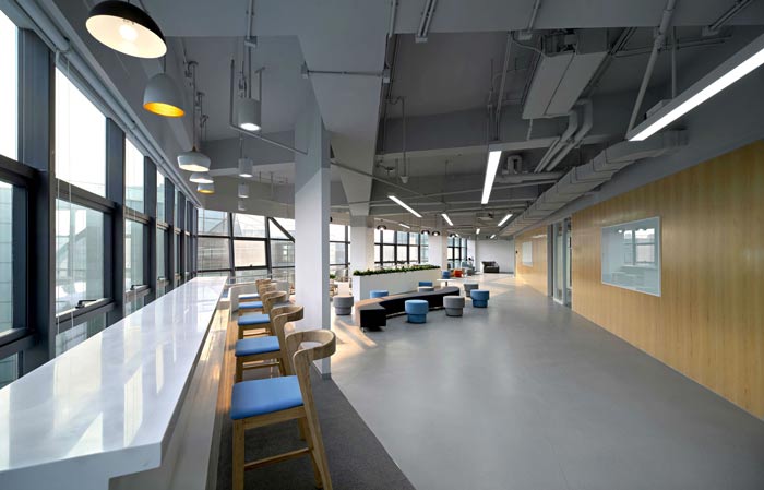 互聯(lián)網(wǎng)公司辦公樓吧臺裝修設(shè)計效果圖