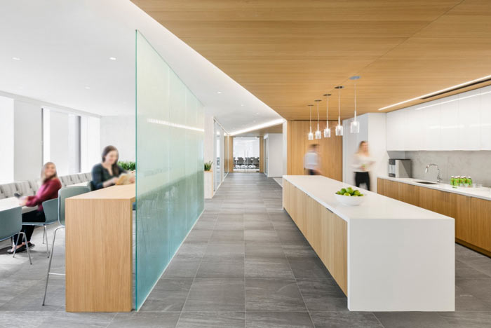 外貿(mào)公司辦公室茶水間、吧臺裝修設(shè)計效果圖