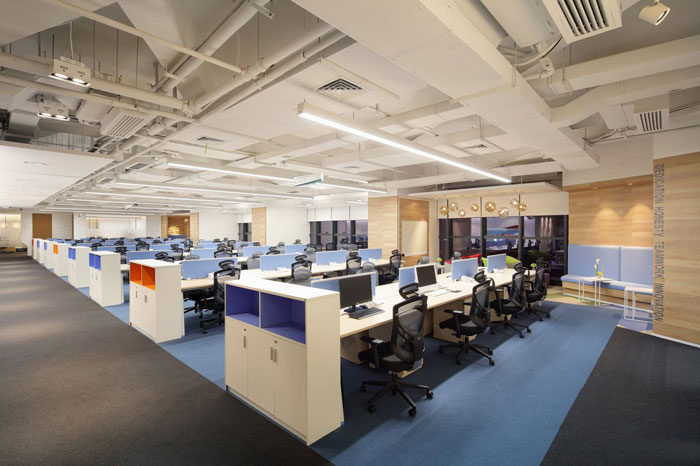 金融控股集團辦公室辦公區(qū)裝修設計效果圖