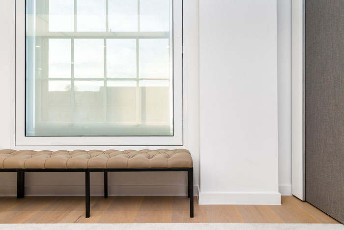 投資公司辦公室休息沙發(fā)裝修設計效果圖