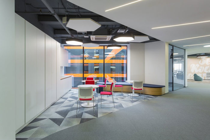 網絡安全公司辦公室接待區(qū)裝修設計效果圖