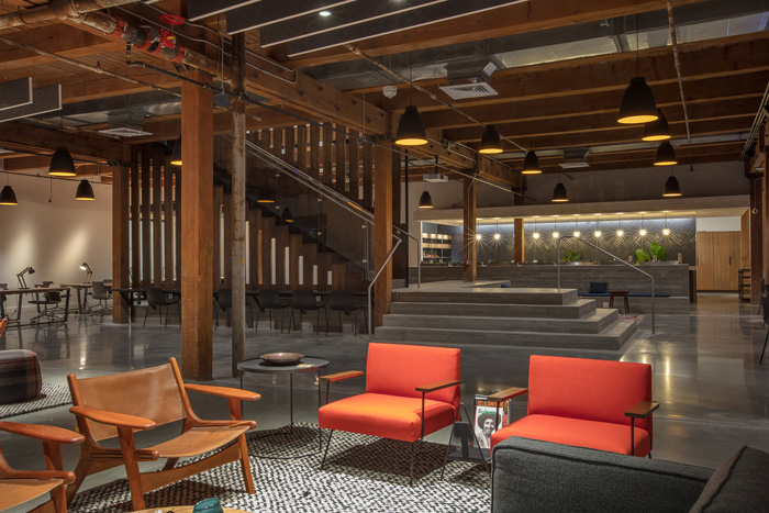 聯(lián)合辦公空間一樓接待裝修設計效果圖