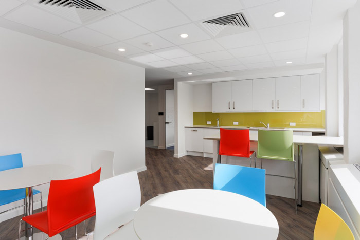 理財(cái)公司茶水間裝修設(shè)計(jì)效果圖