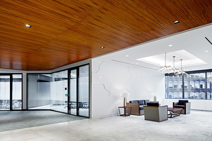 金融控股公司接待區(qū)裝修設計效果圖