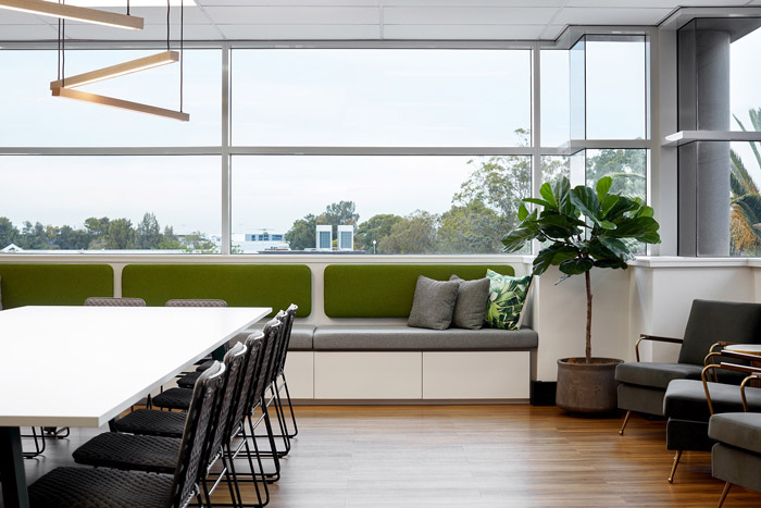 旅行社辦公室休息區(qū)裝修設(shè)計(jì)效果圖