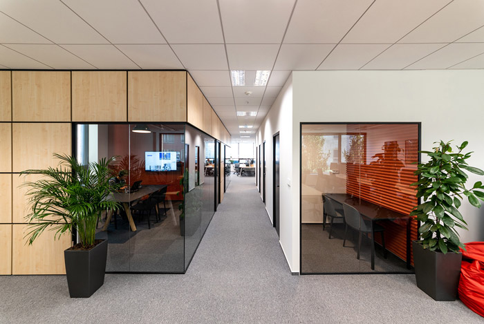 軟件開發(fā)公司辦公室動(dòng)線設(shè)計(jì)效果圖