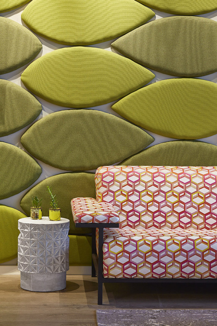 營養(yǎng)科技公司辦公室接待區(qū)設(shè)計(jì)效果圖