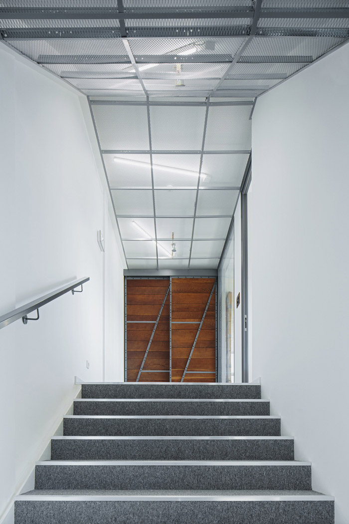 運(yùn)輸公司入口裝修設(shè)計(jì)效果圖