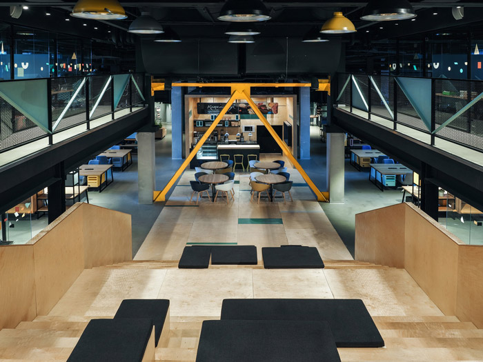 共享辦公室公共區(qū)域裝修設(shè)計效果圖