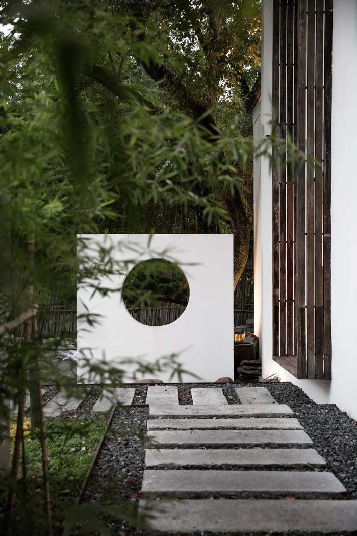 服飾辦公室外觀裝修設計效果圖