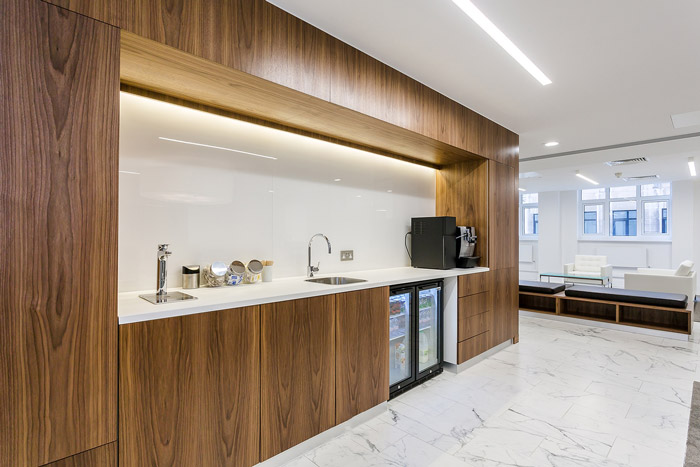 保險公司辦公室茶水間裝修效果圖