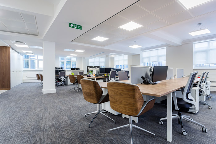 保險公司辦公室辦公區(qū)裝修效果圖