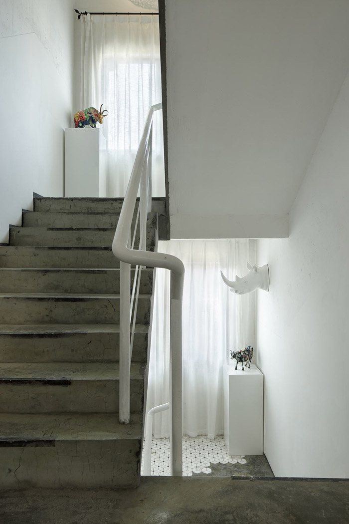 別墅辦公室樓梯裝修設(shè)計效果圖