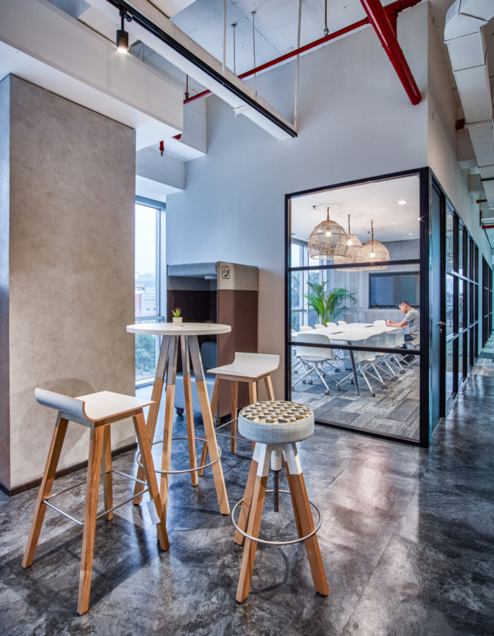 供應商辦公室交流區(qū)裝修設計效果圖