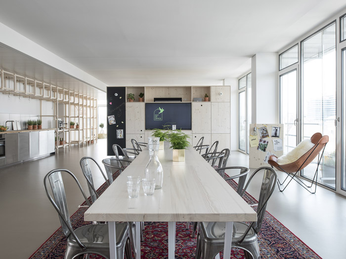 300平方辦公室辦公區(qū)設(shè)計(jì)效果圖