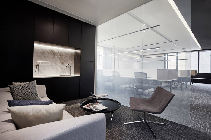 獨棟別墅辦公室洽談區(qū)裝修設(shè)計效果圖