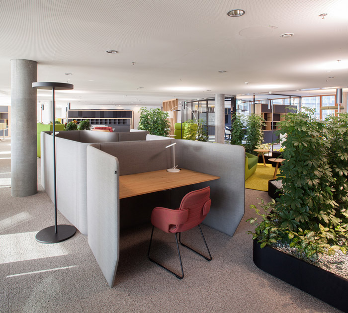 家具公司辦公室辦公區(qū)裝修設(shè)計(jì)效果圖