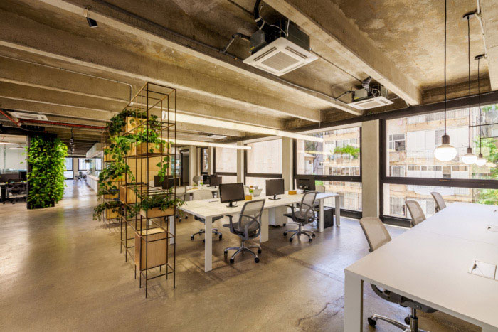 綠色辦公室辦公區(qū)設(shè)計效果圖