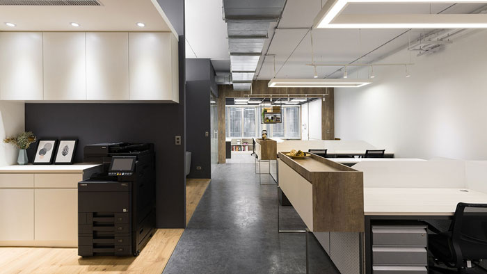 鞋業(yè)公司辦公室走廊裝修效果圖