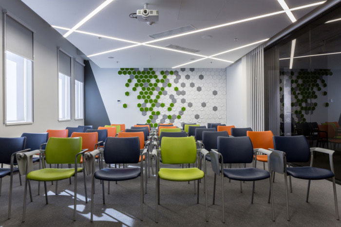 納維亞風(fēng)格辦公室培訓(xùn)室裝修效果圖