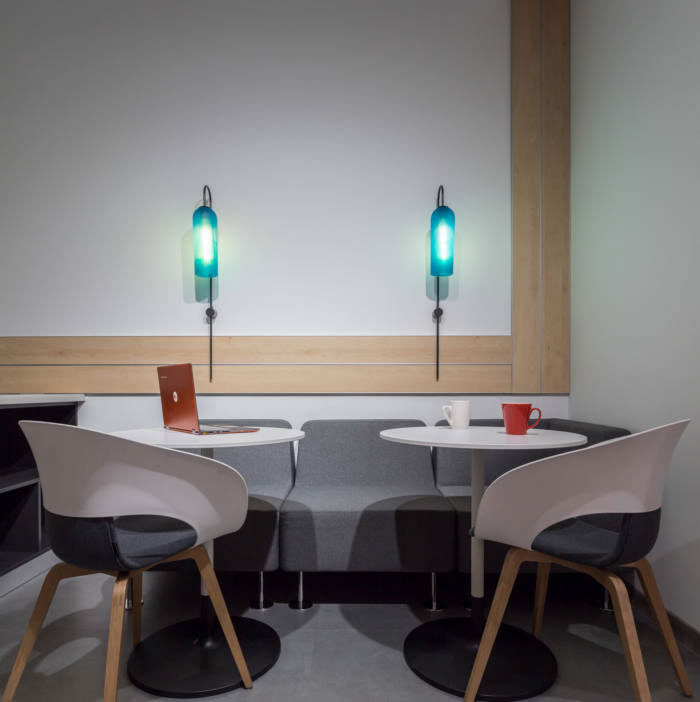 納維亞風(fēng)格辦公室茶水間裝修效果圖