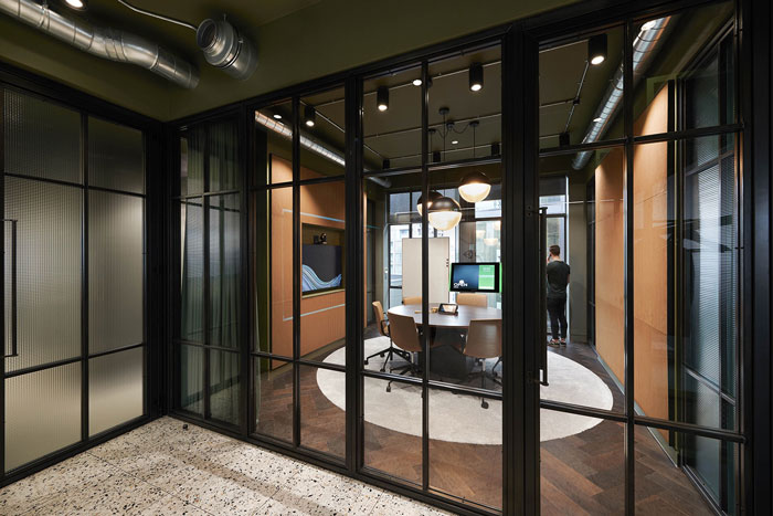 軟件公司辦公室接待區(qū)設(shè)計(jì)效果圖