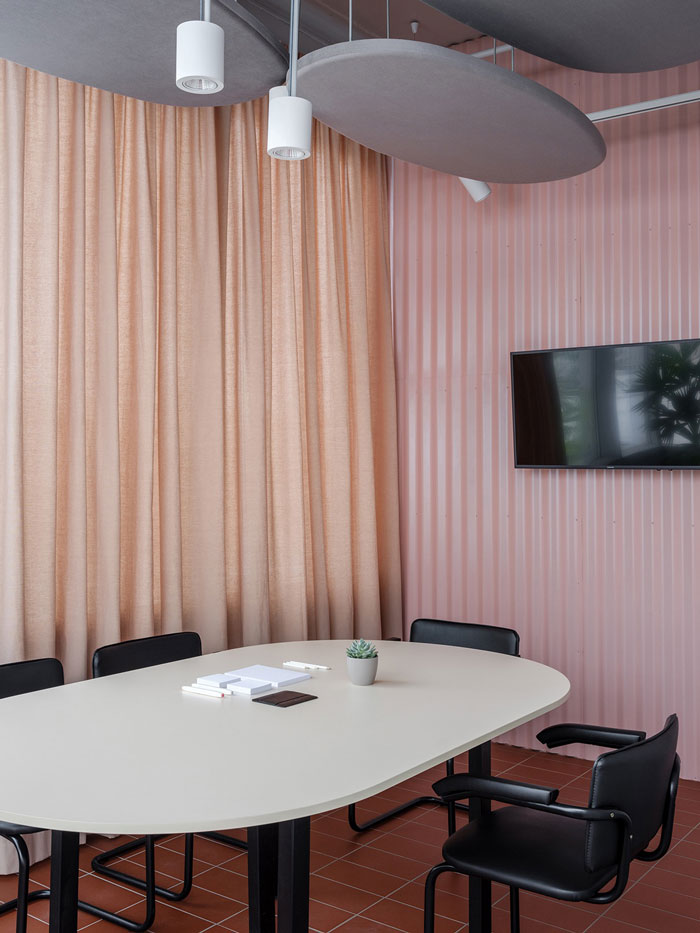 極簡主義辦公室洽談室裝修設(shè)計效果圖