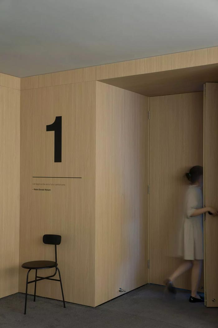 8000平方辦公室1號入口設(shè)計方案