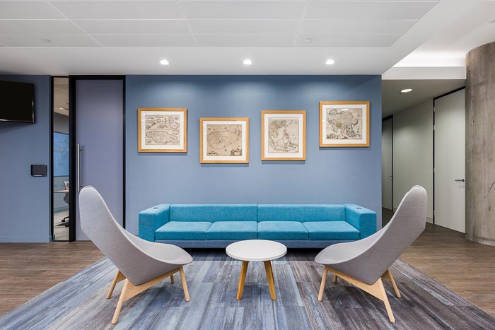 投資集團辦公室接待區(qū)裝修設(shè)計效果圖